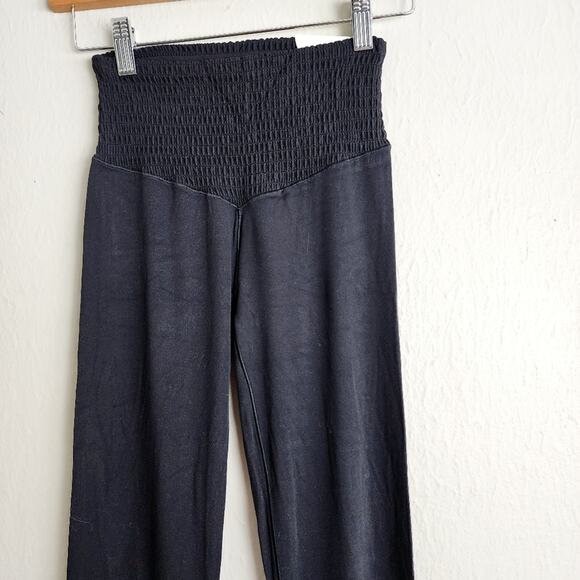 Aerie Offline Real Me Smocked Black Super Flare Hi Rise Yoga Legging S NWT - Picture 6 of 12